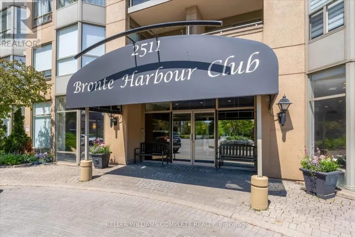 811 - 2511 LAKESHORE ROAD W, Oakville (BR Bronte), Ontario L6L6L9