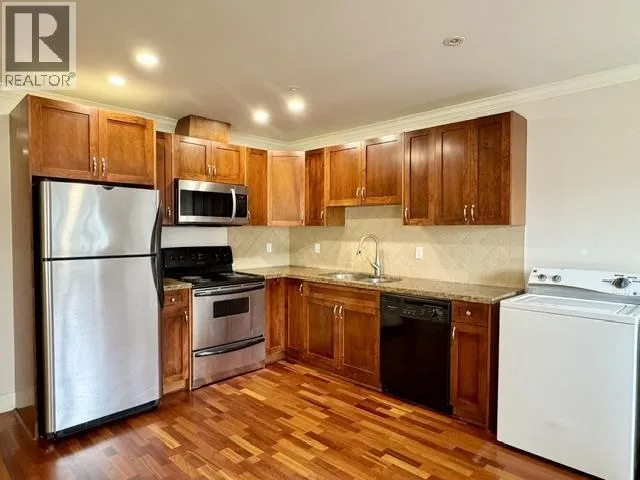 3XX8 W 44 AVENUE, Vancouver, British Columbia V6N3K6