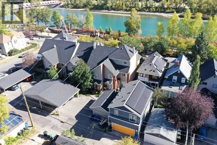 107 9 Street NW, Calgary, Alberta T2N0E3