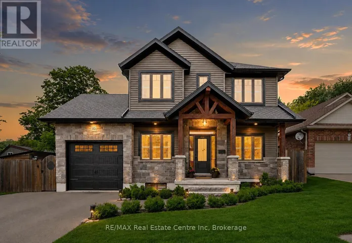 10 CRAIGHEAD DRIVE, Centre Wellington (Fergus), Ontario N1M2Z2
