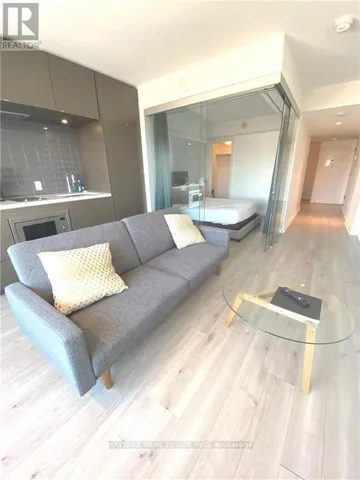 620 - 155 YORKVILLE AVENUE, Toronto (Annex), Ontario M5R0B4