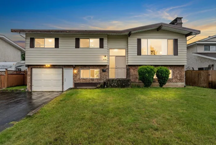 9140 ASHWELL ROAD, Chilliwack Proper West, Chilliwack, British Columbia V2P7L9