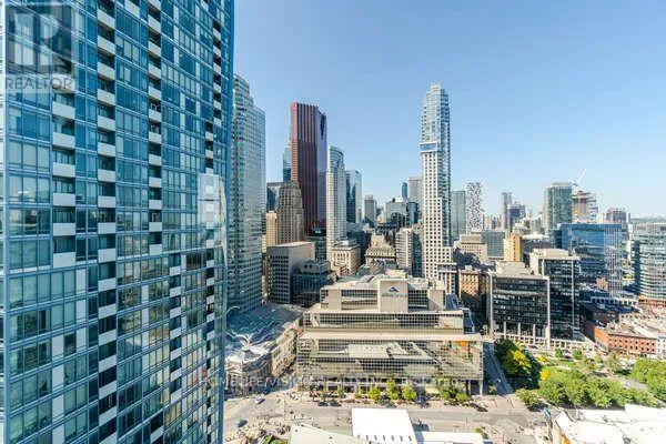25 THE ESPLANADE, Toronto (Waterfront Communities), Ontario M5E1W5