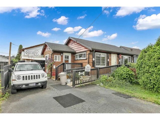 12774 114B AVENUE, Surrey, British Columbia V3V3P5