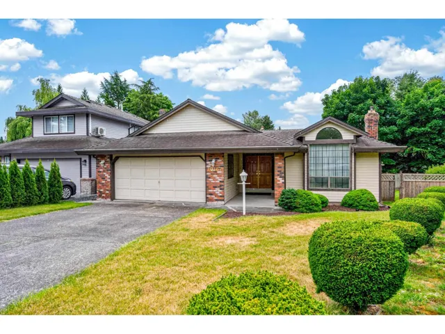 10467 GLENBROOK GROVE, Surrey, British Columbia V4N1W9