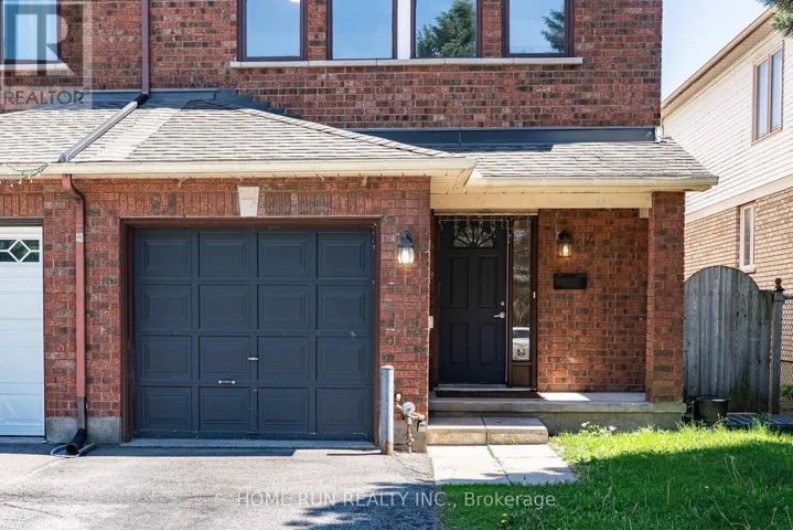 12 GARDENGATE WAY E, Ottawa, Ontario K2G5Z2