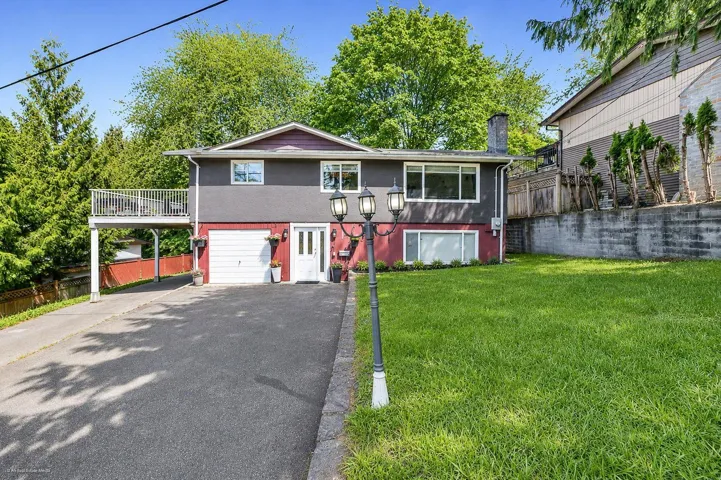 11564 141A STREET, Surrey, British Columbia V3R3K5