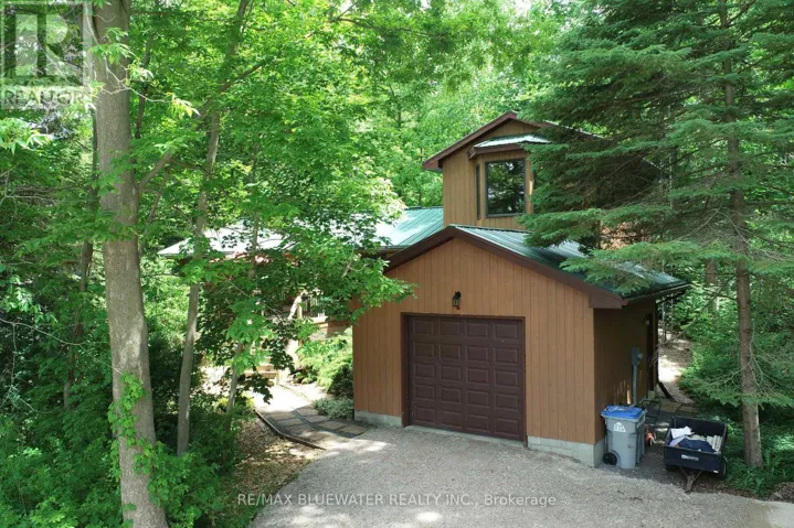 5449 LAKE VALLEY GROVE ROAD, Lambton Shores, Ontario N0N1J7