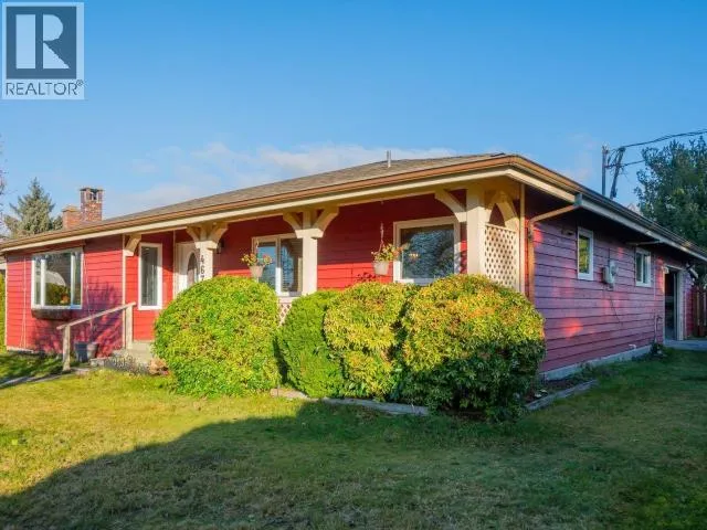 4678 ONTARIO AVE, Powell River, British Columbia V8A5L6