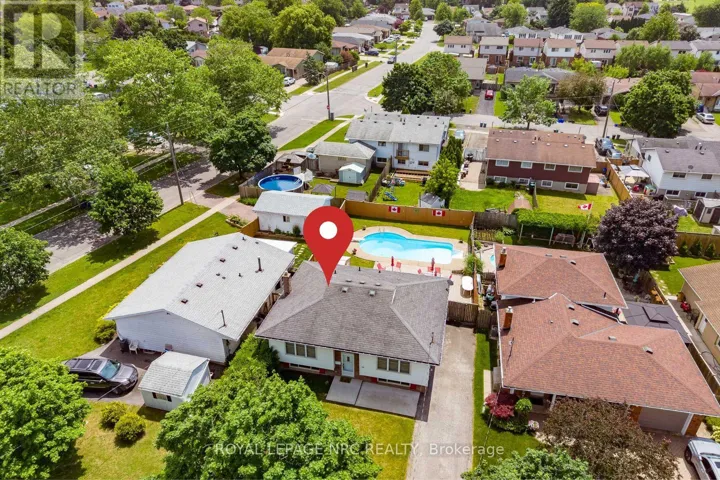 36 APPLEFORD ROAD, St. Catharines (Secord Woods), Ontario L2P3M3