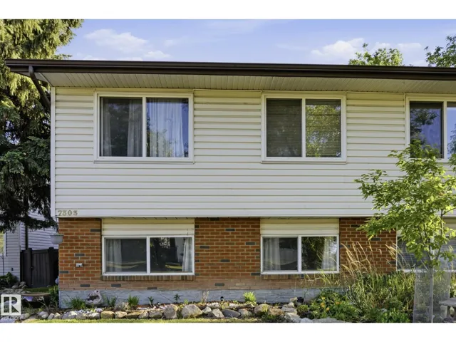 7303 180 ST NW, Edmonton, Alberta T5T2T1