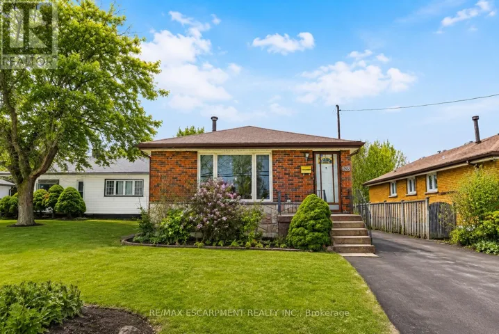 928 UPPER GAGE AVENUE, Hamilton (Berrisfield), Ontario L8V4K9