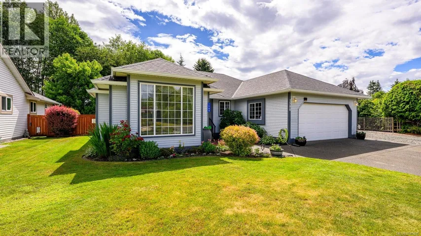 1580 Griffin Dr, Courtenay, British Columbia V9N8M5