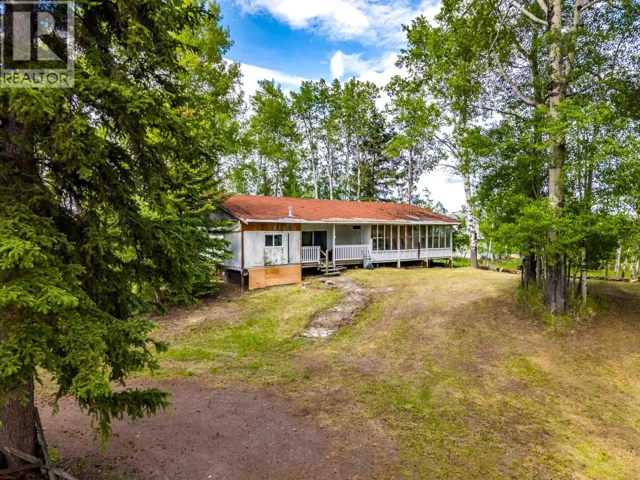 6210 LONE BUTTE HORSE LAKE ROAD, Lone Butte, British Columbia V0K1X3