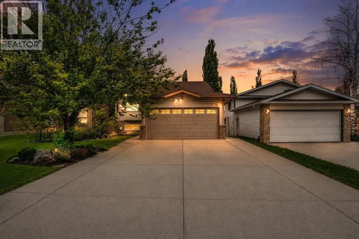 139 Harvest Glen Rise NE, Calgary, Alberta T3K4B9