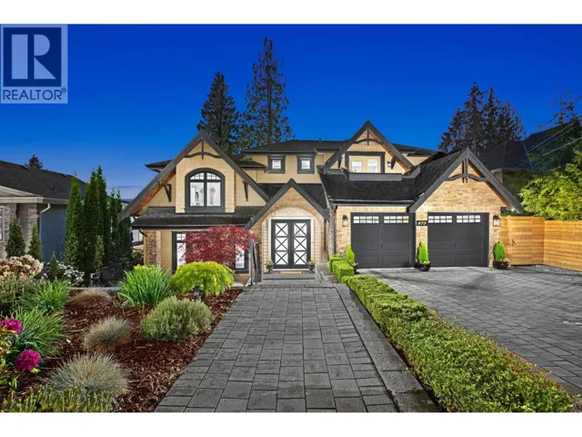 673 SYLVAN AVENUE, North Vancouver, British Columbia V7R2E8