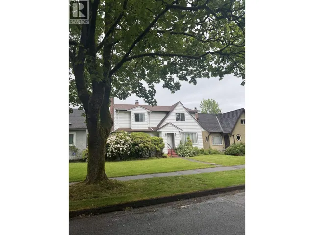 311 W 21ST AVENUE, Vancouver, British Columbia V5Y2E4
