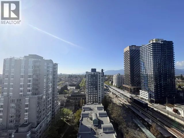 1707 5189 GASTON STREET, Vancouver, British Columbia V5R6C6