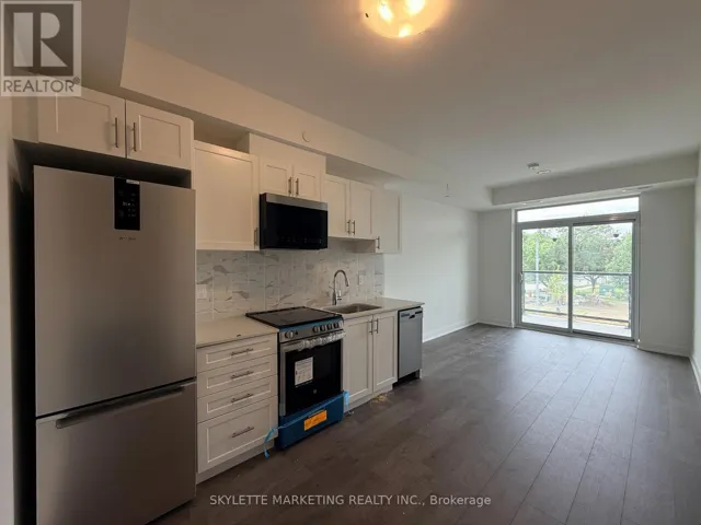 204 A - 705 DAVIS DRIVE, Newmarket (Huron Heights-Leslie Valley), Ontario L3Y0J1