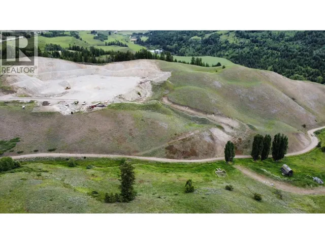 5988 Highway 3 Highway, Bridesville, British Columbia V0H1Y0