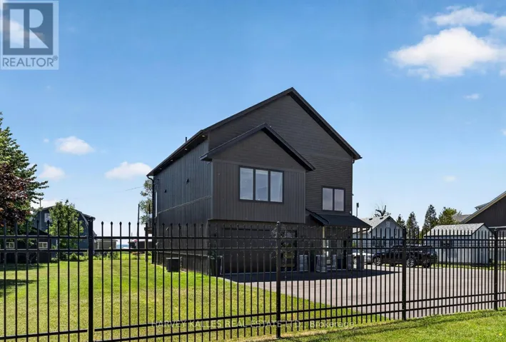 3184 LAKESHORE ROAD, Haldimand (Dunnville), Ontario N1A2W8