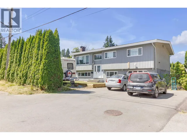 12209 221 STREET, Maple Ridge, British Columbia V2X5T4