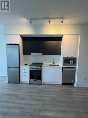812 - 5105 HURONTARIO STREET, Mississauga (Hurontario), Ontario L4Z3X7