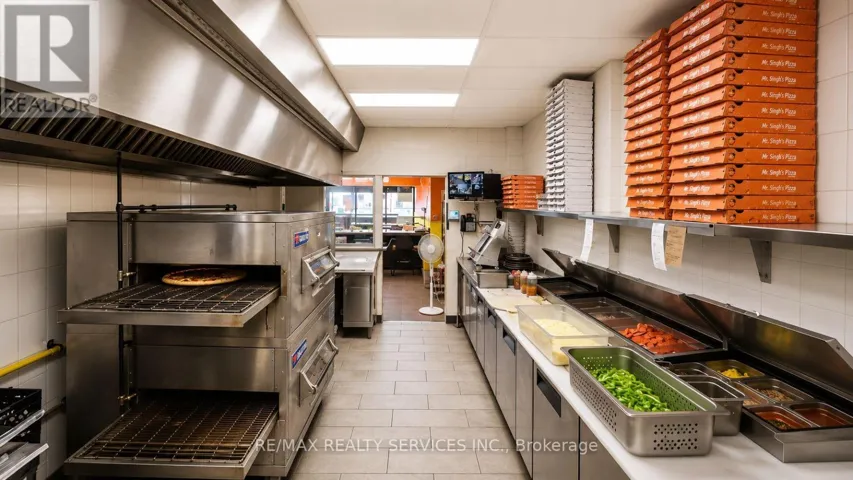 3019 LAKESHORE BOULEVARD, Toronto (New Toronto), Ontario M8V1K2