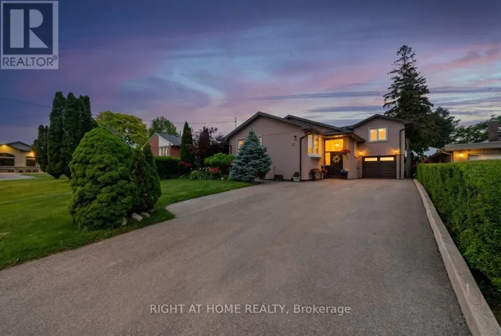 21 WARBECK PLACE, Toronto (Kingsview Village-The Westway), Ontario M9R3C2