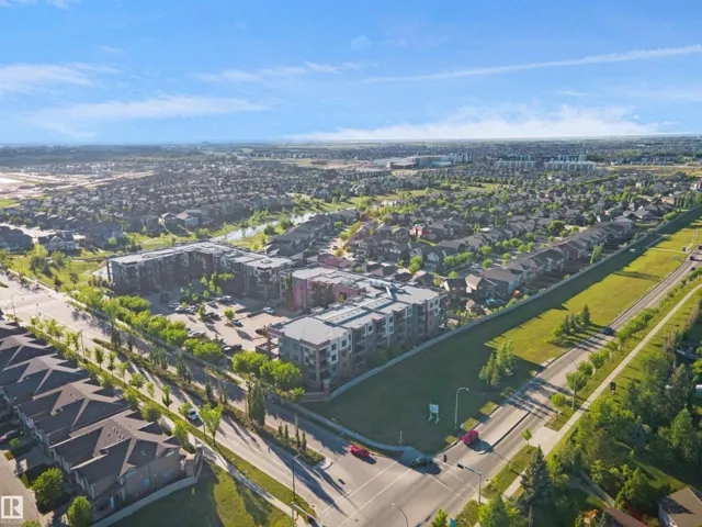 #318 1004 ROSENTHAL BV NW, Edmonton, Alberta T5T7C6