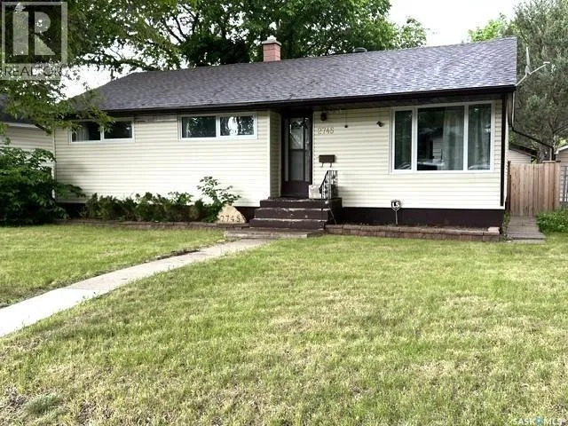 2745 Park STREET, Regina, Saskatchewan S4N2H4