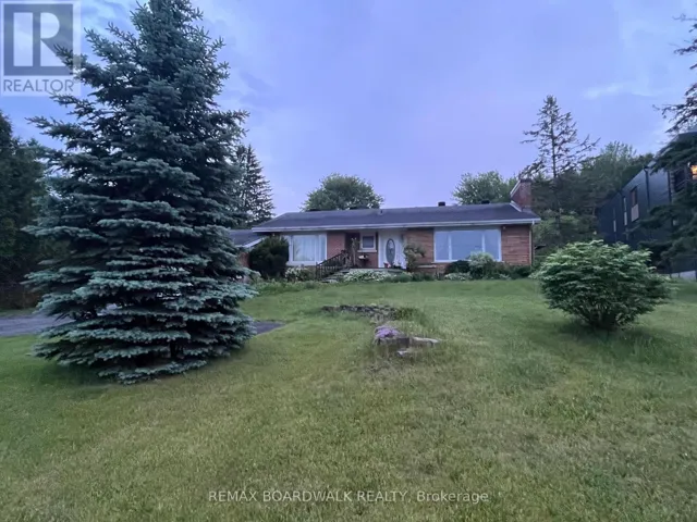 6742 NOTRE DAME STREET, Ottawa, Ontario K1C1H3