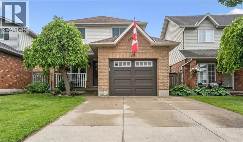 817 ACADIA Drive, Hamilton, Ontario L8W3V5