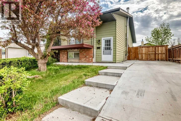4218 38 Street NE, Calgary, Alberta T1Y5S7