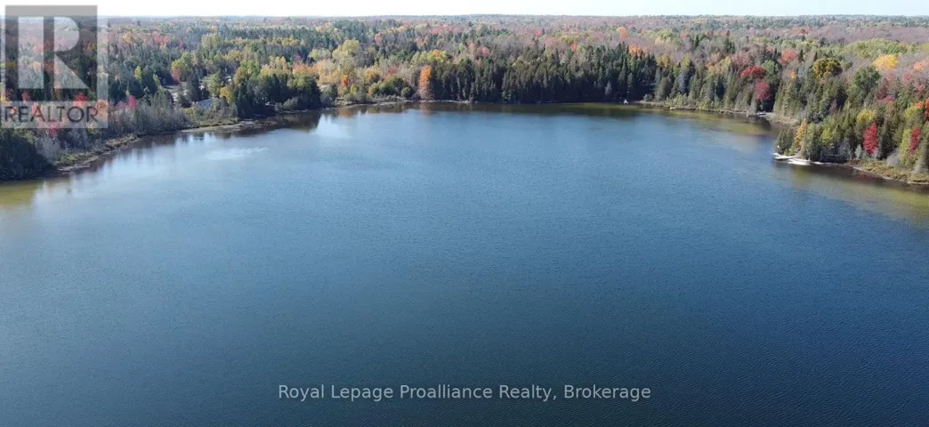 6107 BUCKSHOT LAKE ROAD, Frontenac (Frontenac North), Ontario K0H2M0