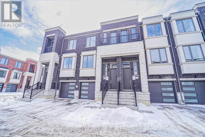 5 ABERFOYLE STREET, Vaughan (Patterson), Ontario L6A5C5