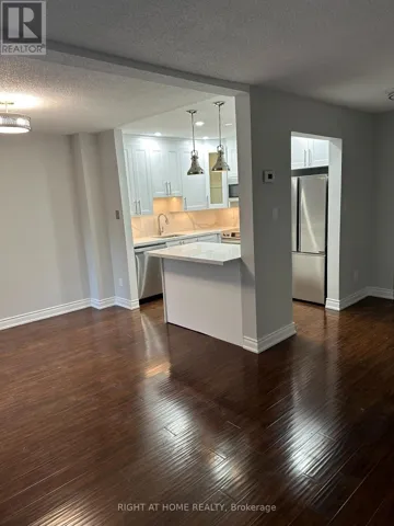 4 - 2004 GLENADA CRESCENT, Oakville (WC Wedgewood Creek), Ontario L6H5P5