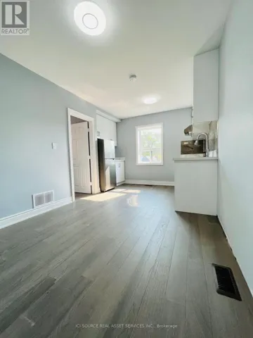4 - 1342 WESTON ROAD, Toronto (Mount Dennis), Ontario M6M4R5