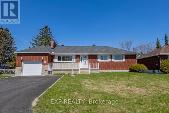 11 DONNA STREET, Ottawa, Ontario K2G2V5