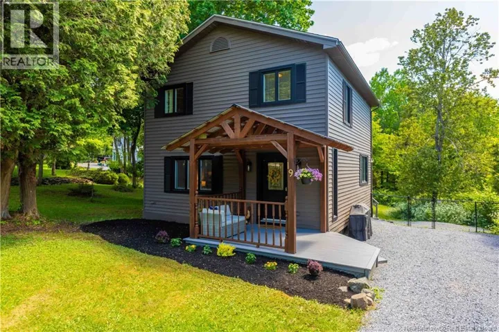 19 Grove Avenue, Rothesay, New Brunswick E2E5K5