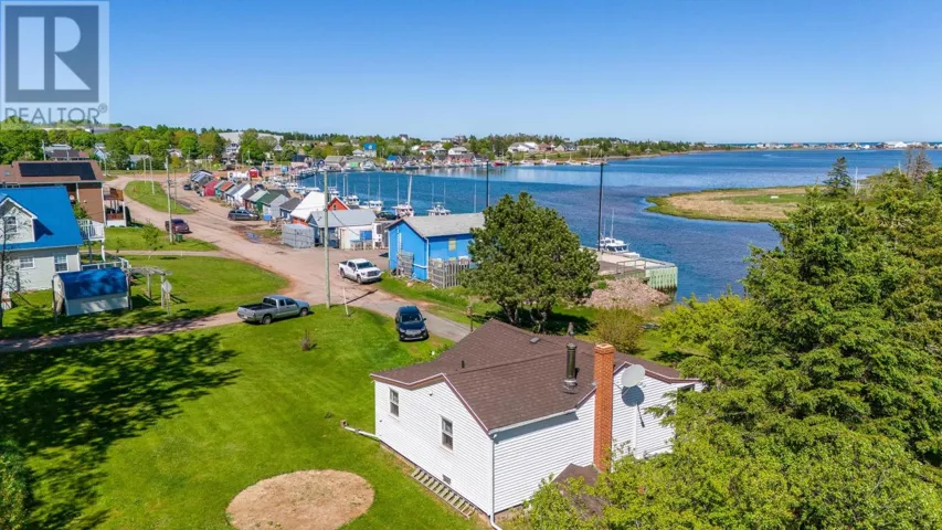 44 Riverside Drive, North Rustico, Prince Edward Island C0A1N0