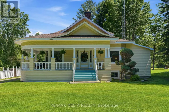 1897 HIGHWAY 34 HIGHWAY, Champlain, Ontario K6A2R2