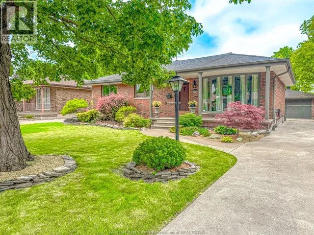 1165 COVENTRY, Windsor, Ontario N8S2W8
