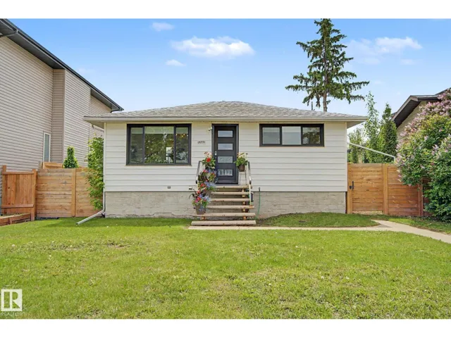 15771 106A AV NW, Edmonton, Alberta T2P0X2