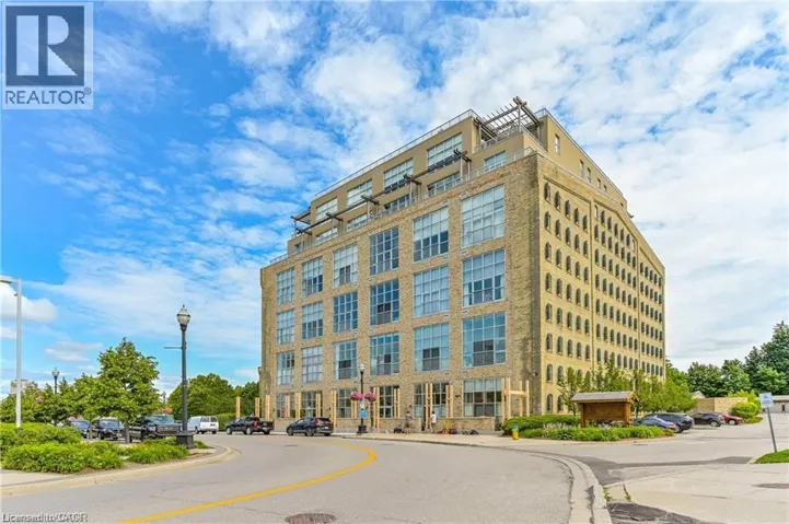 5 FATHER DAVID BAUER Drive Unit# 402, Waterloo, Ontario N2L6M2