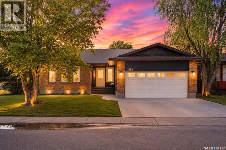 1262 James CRESCENT, Regina, Saskatchewan S4M6A5