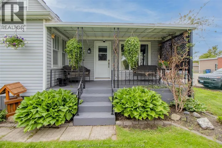 100 Taylor AVENUE, Chatham, Ontario N7L2T8