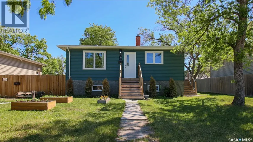 909 Arthur STREET, Regina, Saskatchewan S4T4V6