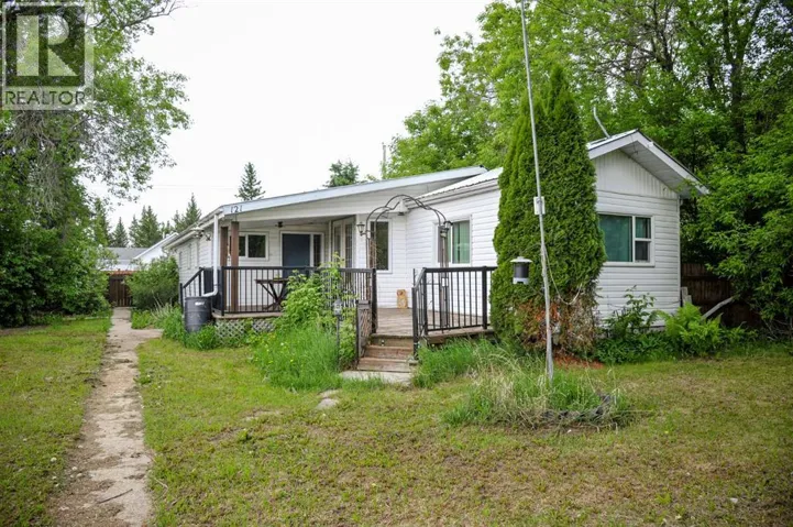 121 Alberta Street, Kingman, Alberta T0B2M0