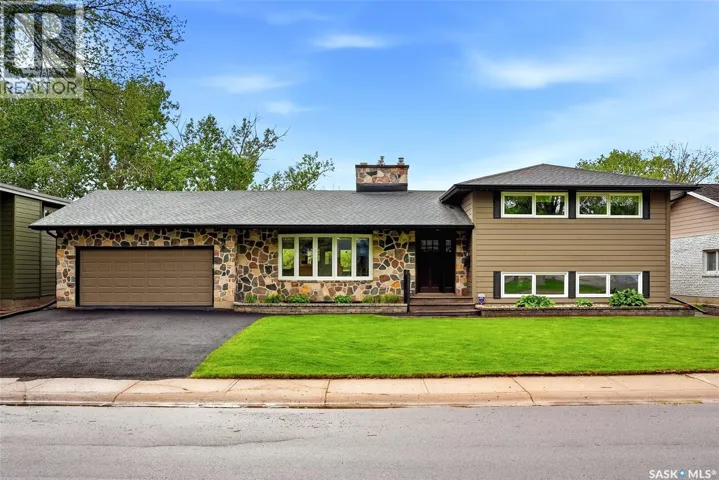 15 PARKWOOD ROAD, Regina, Saskatchewan S4S2Z8